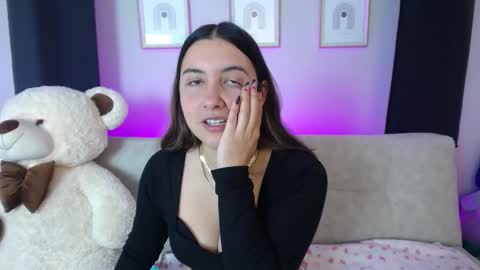 Sia online show from March 3, 10:26 pm