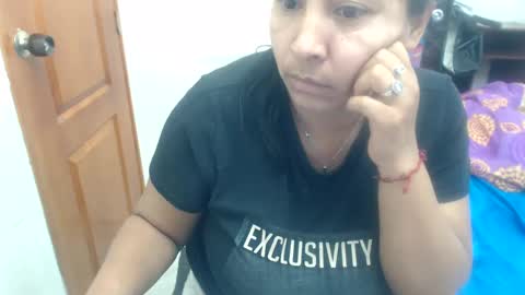 sara online show from February 27, 6:42 pm