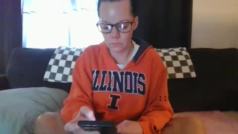 Mrs. St. Patrickk online show from December 17, 6:53 pm