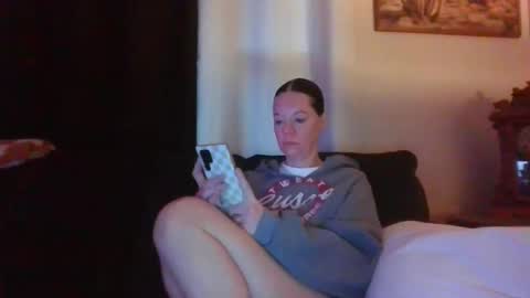 Mrs. St. Patrickk online show from January 6, 3:27 pm