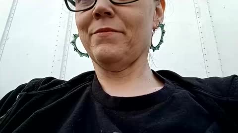 Bush with a class 3 rating online show from April 14, 11:00 pm