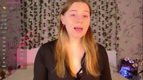 Chloe online show from January 7, 8:56 am