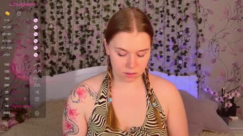 Chloe online show from January 26, 1:47 pm