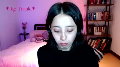 silkbite online show from March 4, 6:19 am