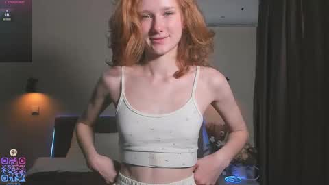 Snapshot of silkencrave chatting on September 14, 3:33 pm Call me Mia online show from September 14, 3:33 pm