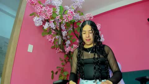 silknyx online show from March 5, 6:59 pm