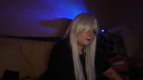 Snapshot of silkyscent chatting on September 16, 3:35 pm silkyscent online show from September 16, 3:35 pm