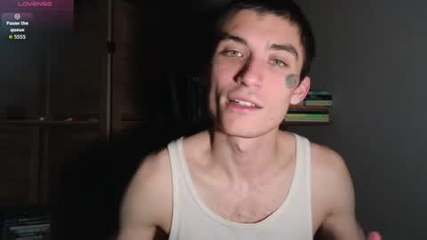 Snapshot of silly_cybin chatting on June 10, 5:07 am cybin online show from June 10, 5:07 am