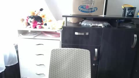 Snapshot of silvanaroberts_ chatting on November 6, 7:59 pm Rouse online show from November 6, 7:59 pm