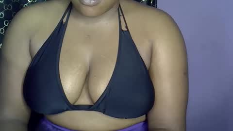 Snapshot of silver_baby06 chatting on October 4, 7:01 pm silver baby06 online show from October 4, 7:01 pm