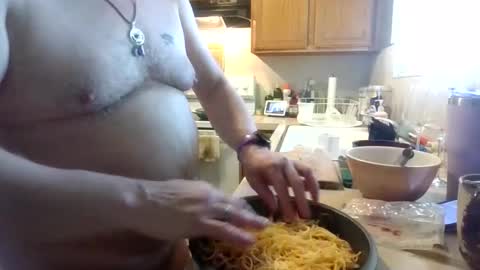 silverdragon70 online show from April 5, 7:00 pm