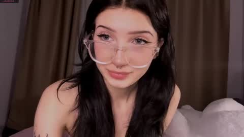 Riya online show from March 17, 4:54 pm