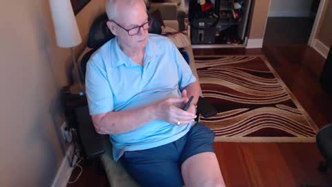 silverfox online show from September 24, 1:20 am