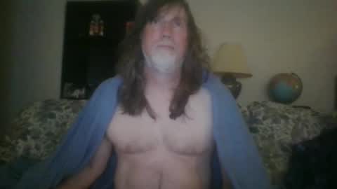 Snapshot of silverfunfox chatting on December 20, 2:19 am silverfunfox online show from December 20, 2:19 am