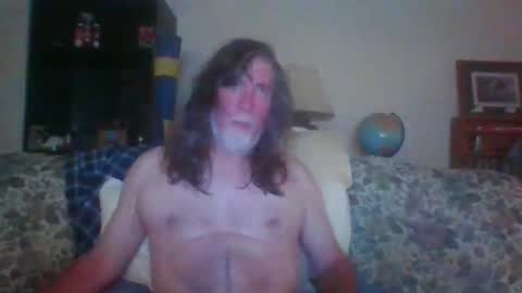 Snapshot of silverfunfox chatting on January 2, 9:11 am silverfunfox online show from January 2, 9:11 am