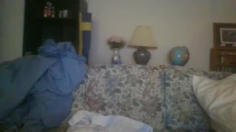 Snapshot of silverfunfox chatting on January 25, 5:18 am silverfunfox online show from January 25, 5:18 am