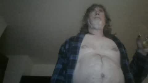 Snapshot of silverfunfox chatting on November 11, 2:11 am silverfunfox online show from November 11, 2:11 am