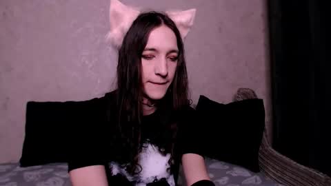 Snapshot of silvermuse chatting on October 27, 2:15 am silvermuse online show from October 27, 2:15 am