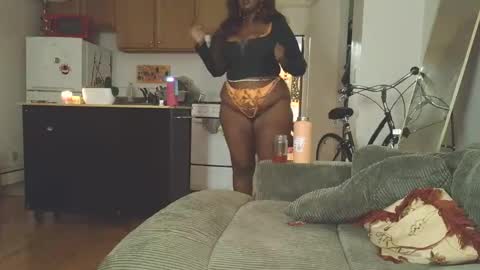 Snapshot of siminfox chatting on October 27, 12:58 am Simin Fox online show from October 27, 12:58 am