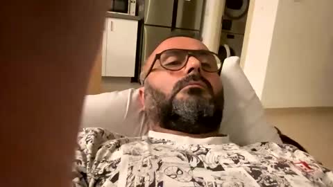 Snapshot of simon_bb chatting on September 10, 9:37 pm Si online show from September 10, 9:37 pm