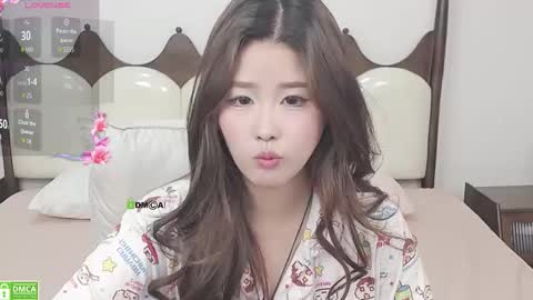 simonastephanie online show from November 14, 12:20 am