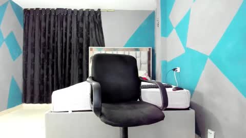 SIMON KELER online show from January 8, 2:46 am