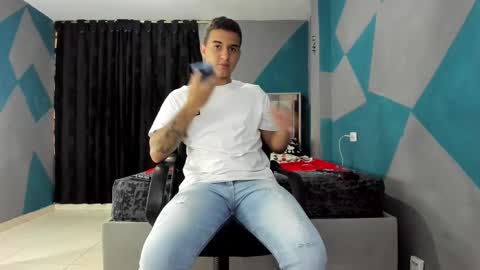 SIMON KELER online show from January 28, 5:03 pm