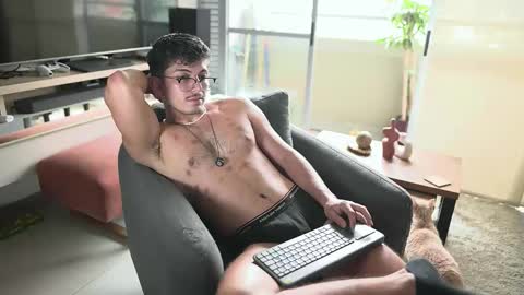 SIMOON online show from December 16, 5:51 pm