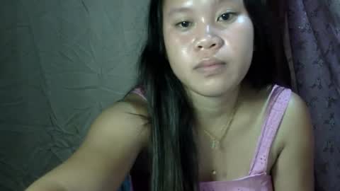 Snapshot of simply_y0urs chatting on December 19, 6:56 pm simply_y0urs online show from December 19, 6:56 pm