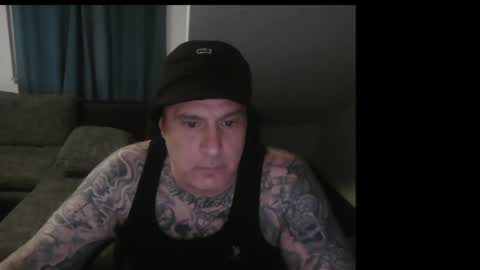 Snapshot of sinalco1975 chatting on June 7, 1:32 am sinalco1975 online show from June 7, 1:32 am