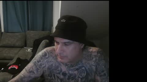 Snapshot of sinalco1975 chatting on June 17, 2:14 am sinalco1975 online show from June 17, 2:14 am