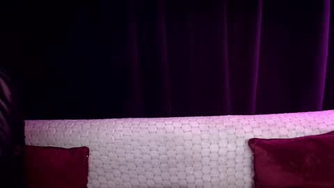 Sindi online show from February 5, 2:59 pm