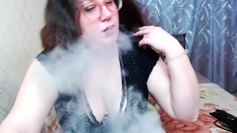 Angela online show from December 4, 6:22 am