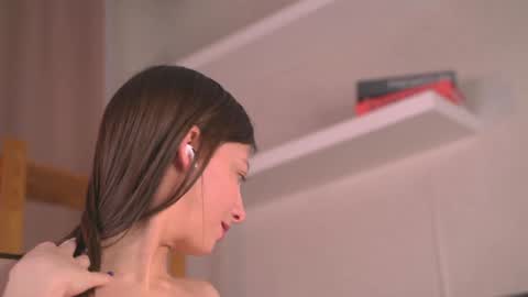   online show from November 28, 4:59 am