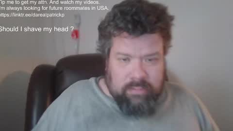 Snapshot of singledude_69 chatting on October 31, 6:31 pm SingleDude 69 online show from October 31, 6:31 pm