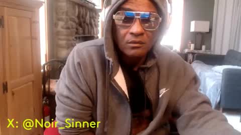 My Name Is..............................John online show from October 29, 5:25 pm