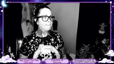 Snapshot of sinominx chatting on January 6, 6:58 am Sinomin online show from January 6, 6:58 am