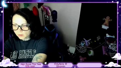 Snapshot of sinominx chatting on January 7, 4:29 am Sinomin online show from January 7, 4:29 am