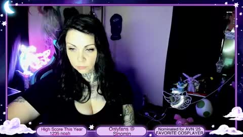 Snapshot of sinominx chatting on January 8, 3:51 am Sinomin online show from January 8, 3:51 am