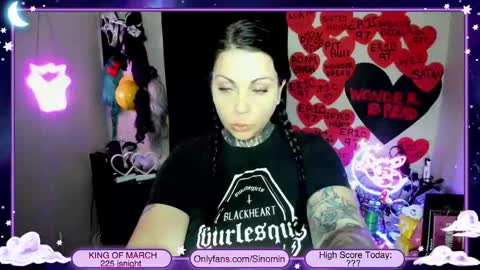 Snapshot of sinominx chatting on March 11, 12:44 am Sinomin online show from March 11, 12:44 am