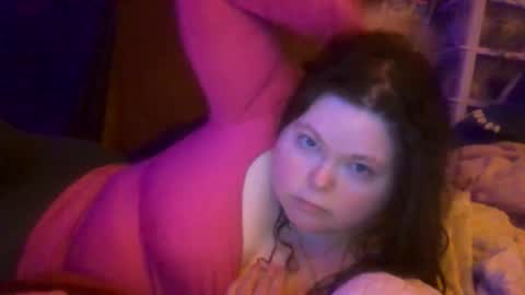 Snapshot of siofra chatting on November 13, 11:36 pm Siofra online show from November 13, 11:36 pm