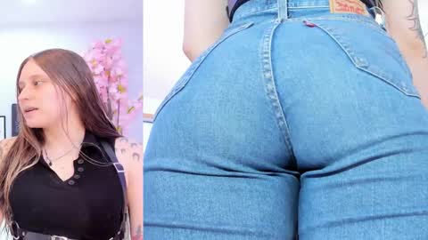 Snapshot of siouxsie_cenobite chatting on November 12, 11:32 am Siouxsie online show from November 12, 11:32 am