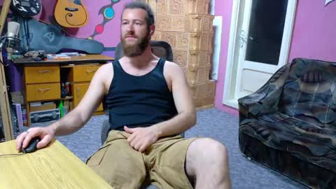 I am The Fourth and only Sir. Pelo online show from April 21, 6:12 pm