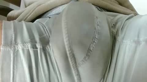 AlphaMaster Rodrick online show from February 24, 2:09 am