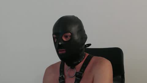 Snapshot of siriuslatex chatting on September 17, 9:22 am siriuslatex online show from September 17, 9:22 am