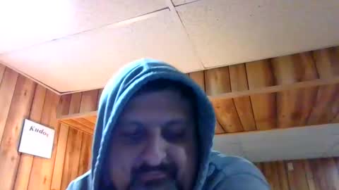 Snapshot of sirmike80 chatting on February 3, 10:43 pm SirMike80 online show from February 3, 10:43 pm