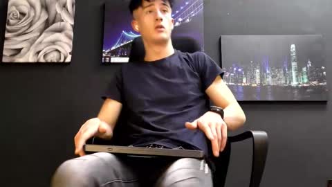 SirReedy online show from December 20, 10:00 am