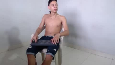 SIR RYANT online show from March 27, 6:51 pm