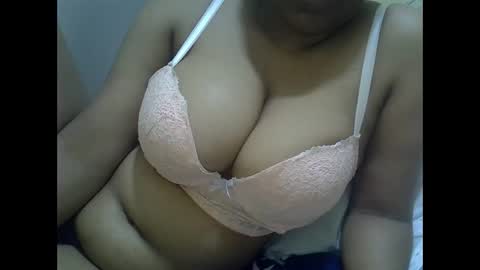 brown online show from November 25, 4:07 pm