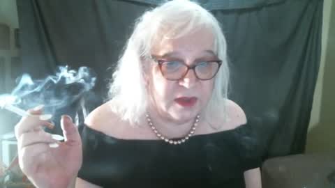 Snapshot of sissydianetx chatting on October 5, 1:09 pm Sissy Diane online show from October 5, 1:09 pm